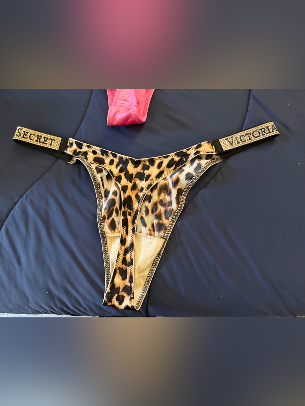 Victoria's Secret Leopard Print Thong bling strap - Picture 2 of 2